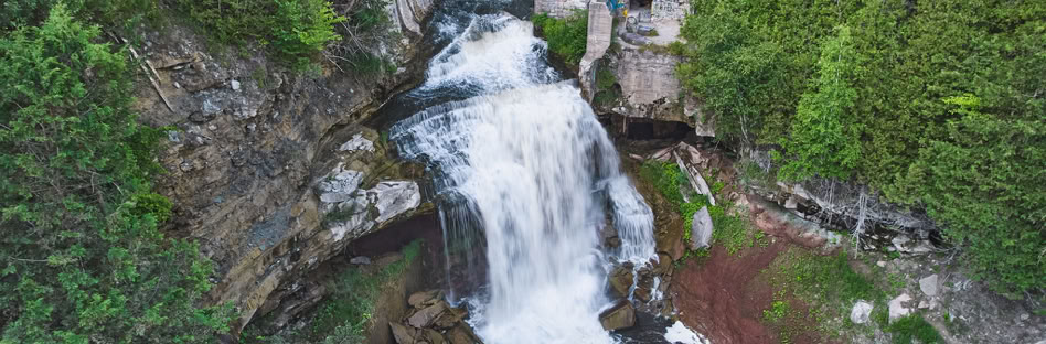 An aerial view of the Cataract Falls in Forks of the Credit Provinical Park.